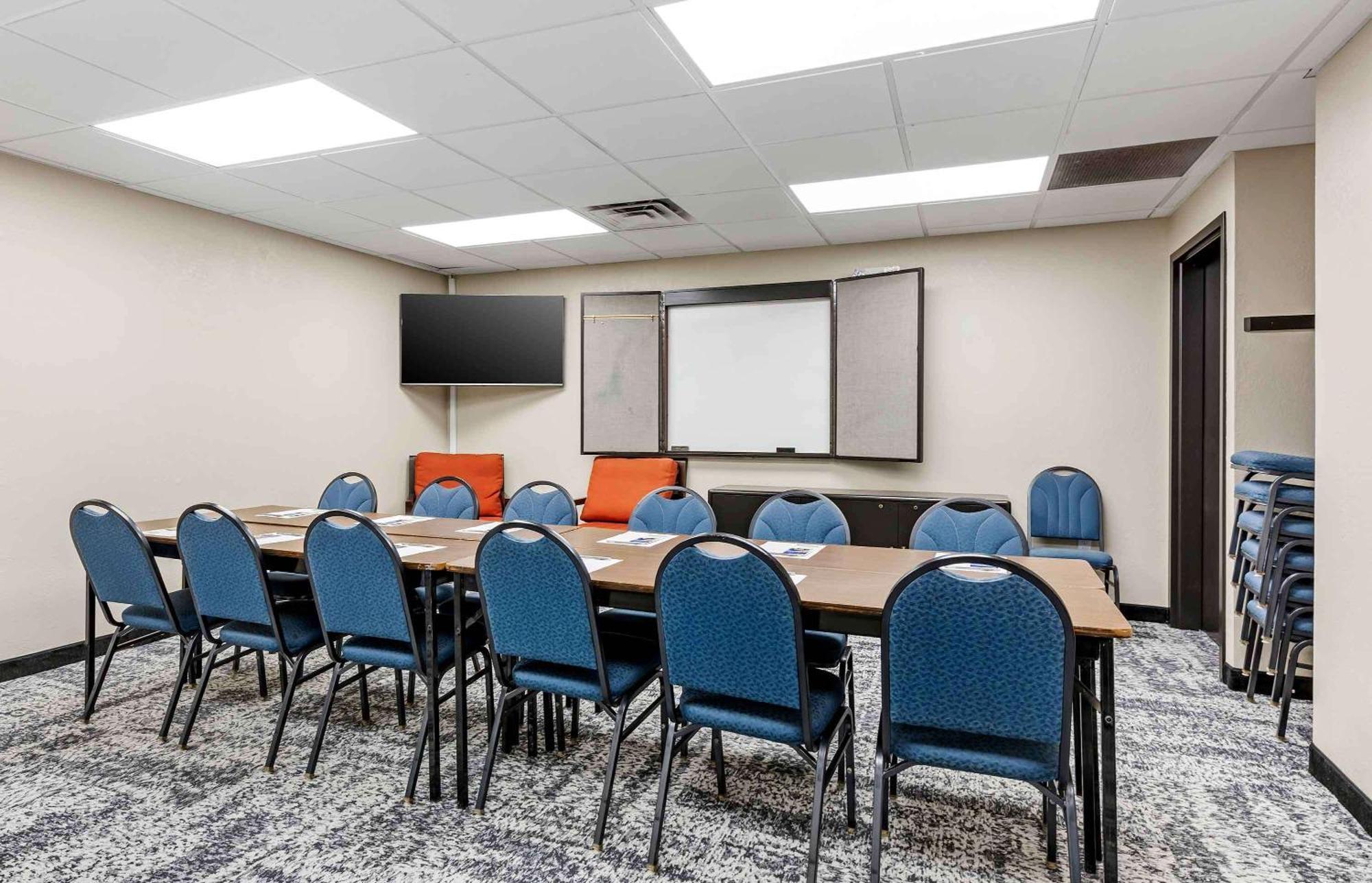 Extended Stay America Suites - Buffalo - Airport Cheektowaga Εξωτερικό φωτογραφία